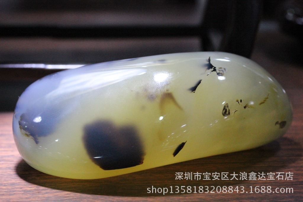厂家直销 珍藏级别海洋玉髓原石摆件 玛瑙原石摆件 玉摆件