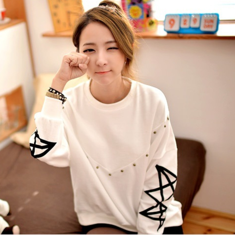 2014秋装新款 韩版宽松上衣白色卫衣女蝙蝠衫