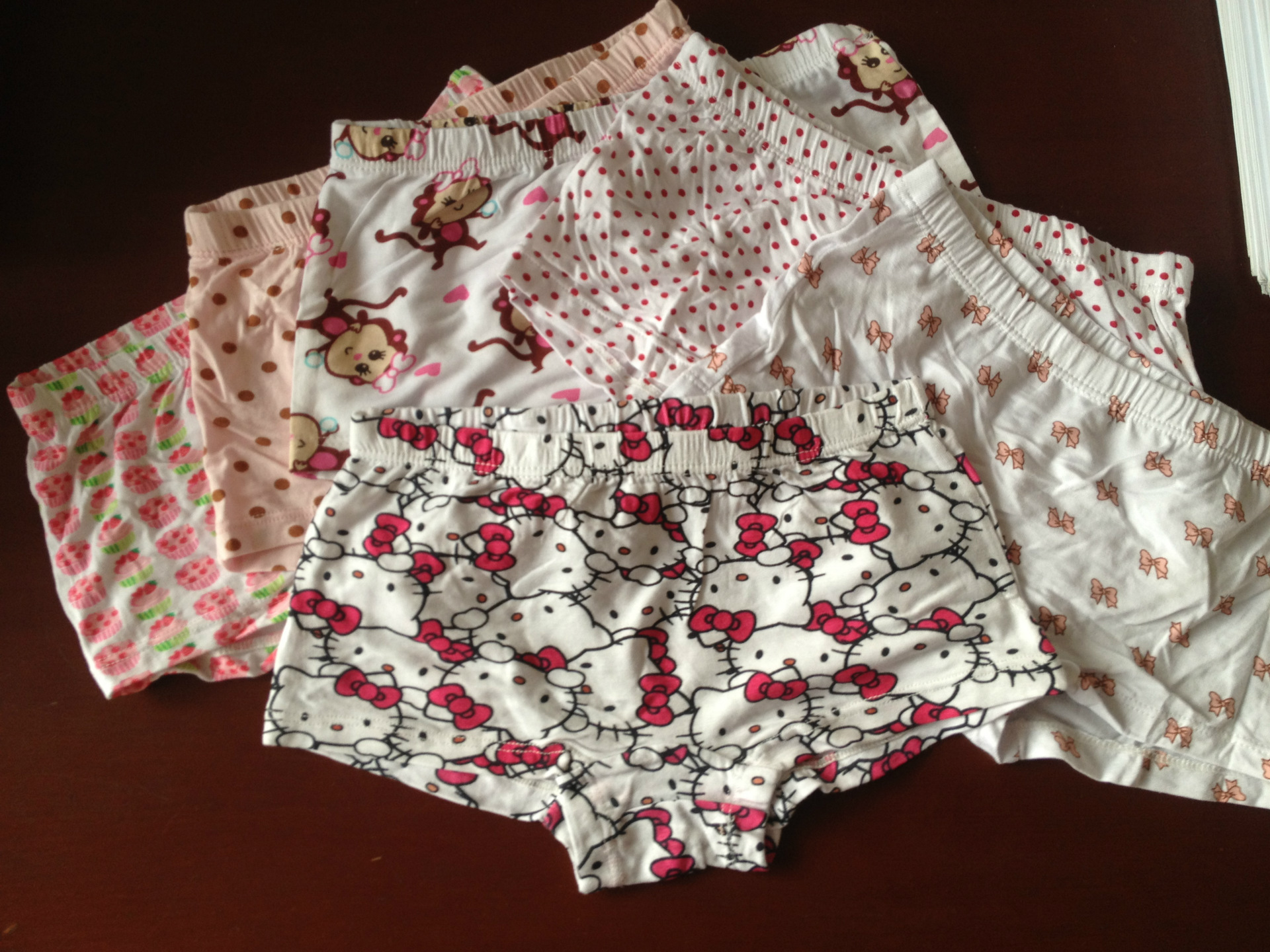 女童精品卡通印花弹力<em>儿童</em>莫代尔<em>内裤</em> 多色随