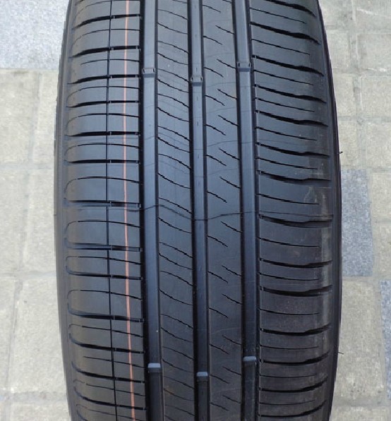 米其林轮胎215/60r16 91v energy xm2韧悦