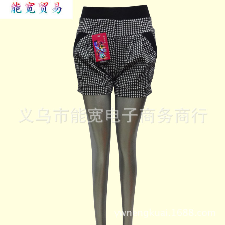 韩版女士<em>短裤</em> 梭织印花大码<em>女短裤批发</em> <em>地摊</em>热