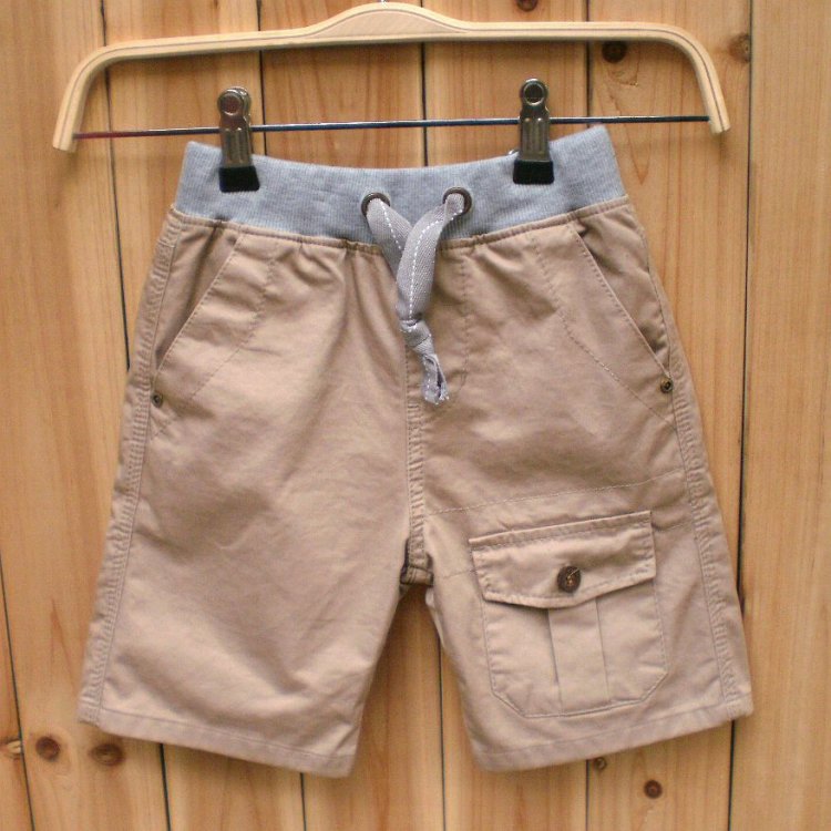 <em>夏季</em>外贸童装新款时尚休闲儿童男<em>短裤批发</em>两色