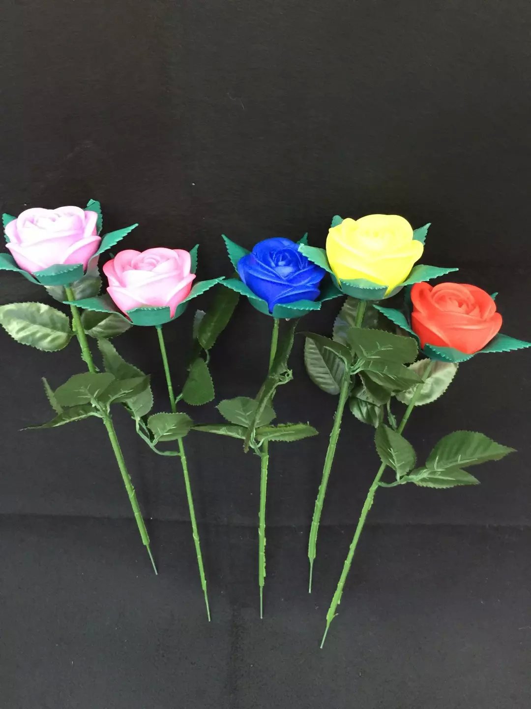 电子发光玫瑰花 七彩玫瑰花 情人节闪光浪漫小夜灯 热卖玩具地摊