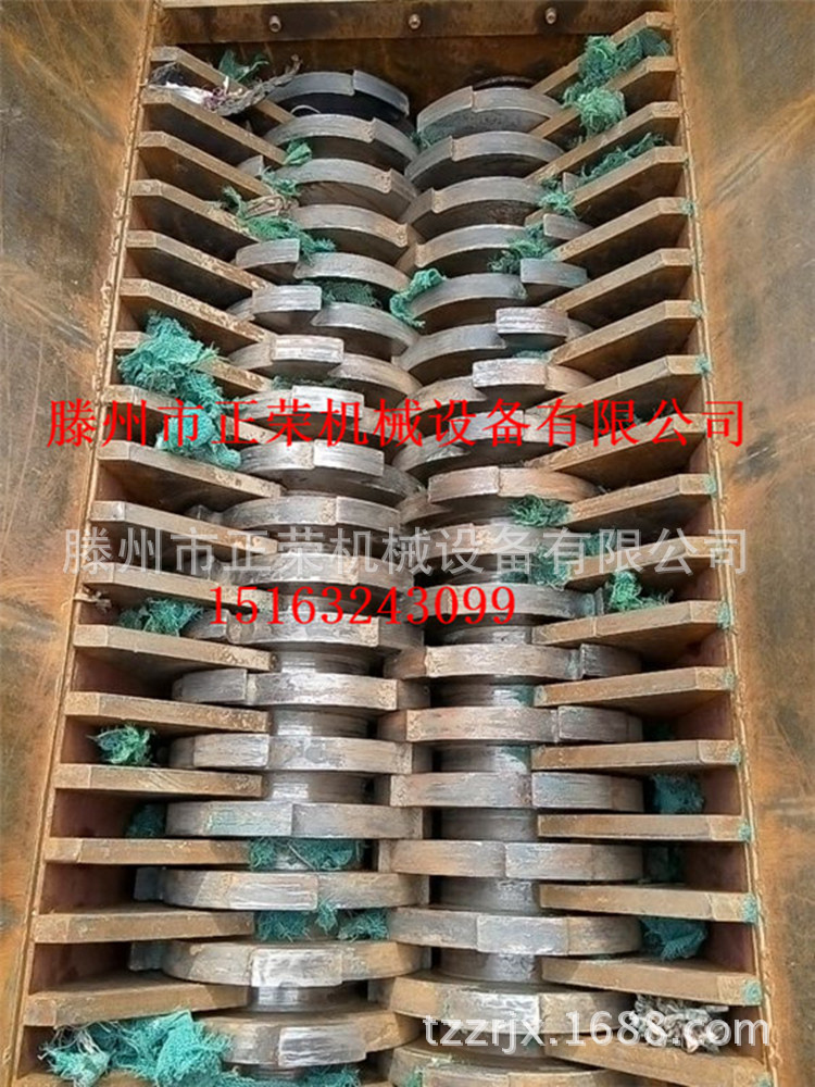 E6F917B93915A33B4F28975A85DE40