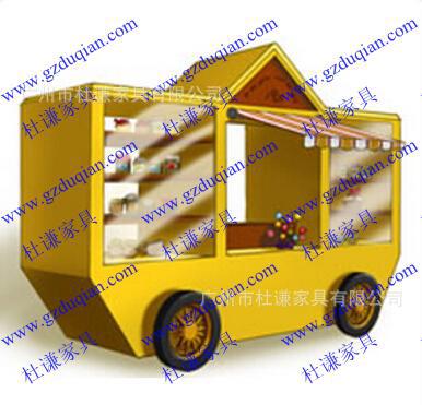 流动售货车 饰品流动售货车,水果移动手推车,街道食品木制售货亭仿高清图片