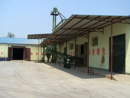 山东济宁长期低价供应新型饲料原料ddgs 蛋白饲料价格 中国供应商