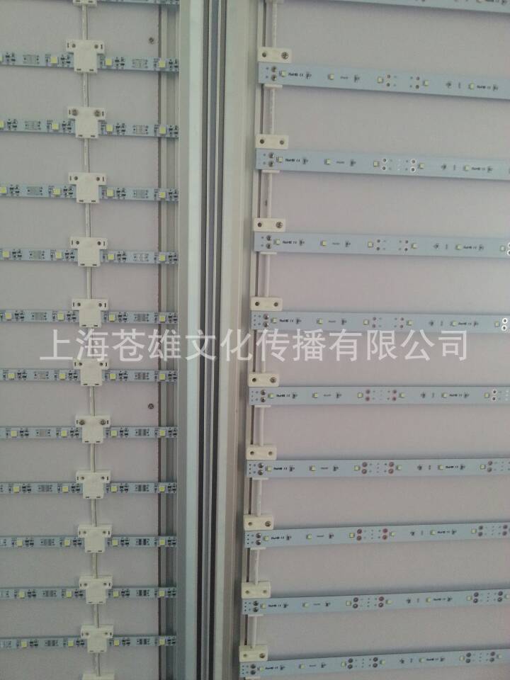 拉布灯箱多少钱一平方?