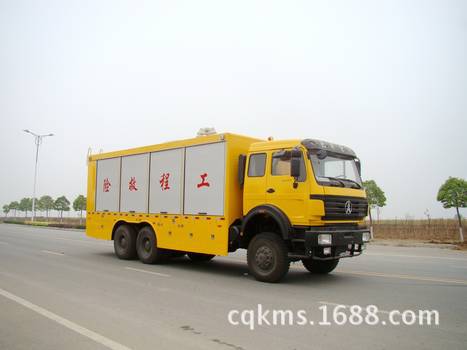 华石抢险救援照明车ES5220XZM的图片1
