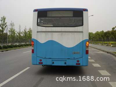 申沃城市客车SWB6126MG的图片2