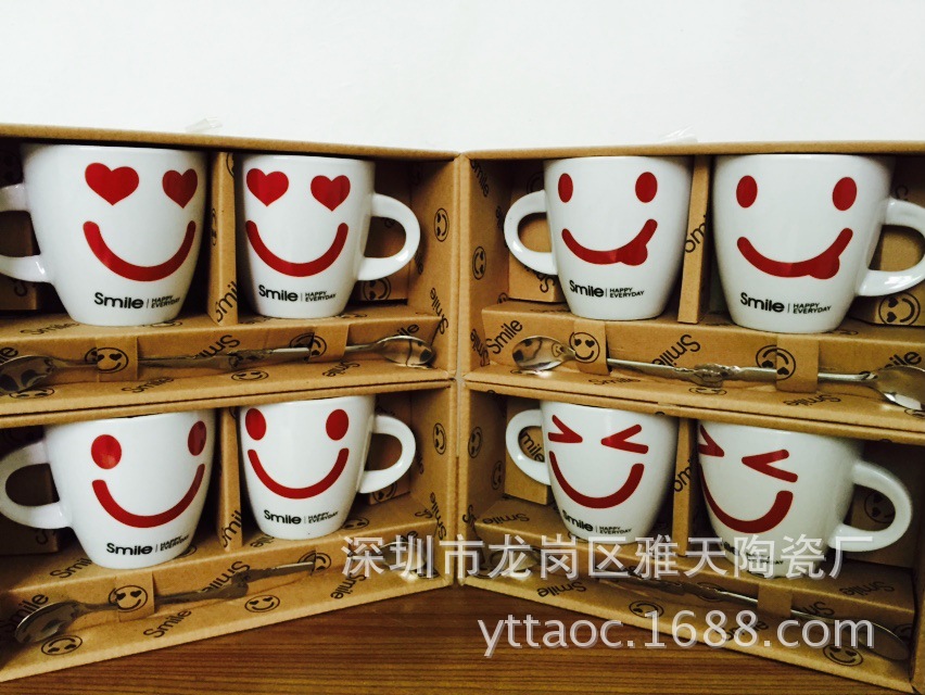 新款带勺笑脸陶瓷杯 创意情侣对杯 可定制礼品赠品 牛奶杯