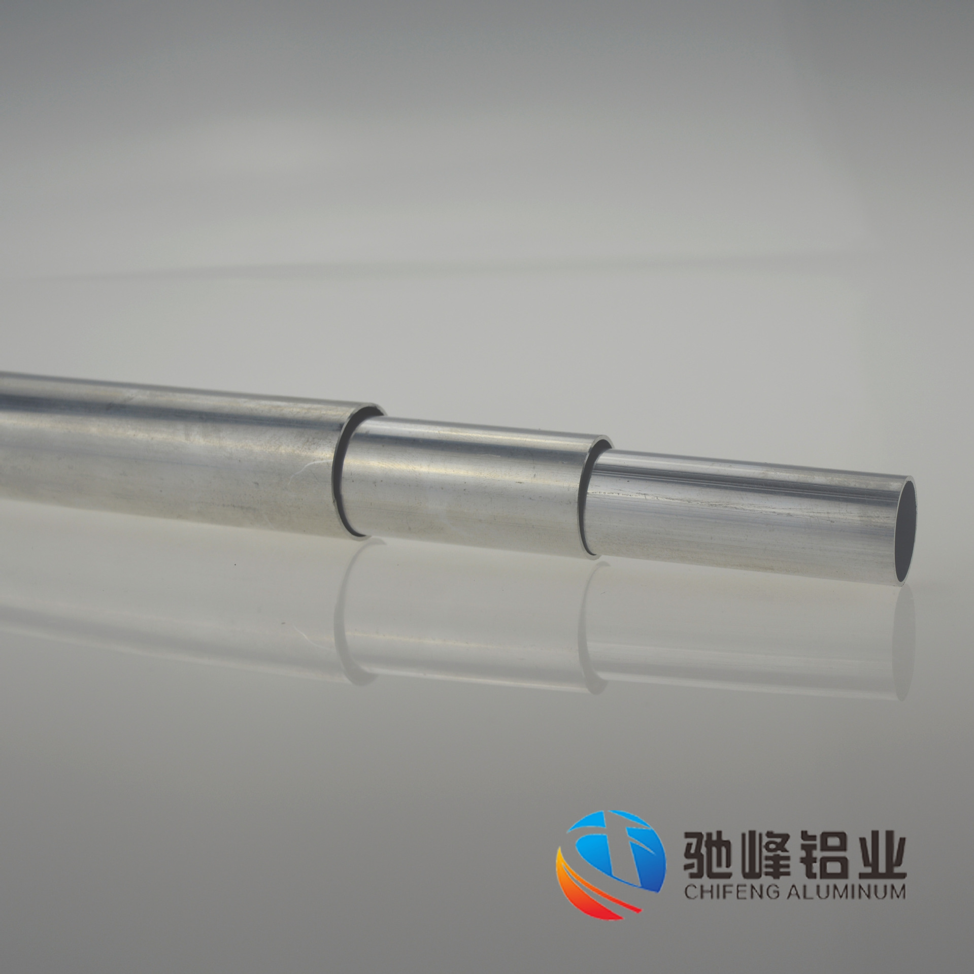 伸缩圆管