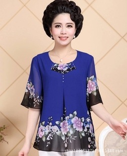 60岁女人服饰