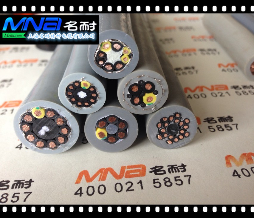 9ADAA030-64A5-4C00-BEE2-3C03D0