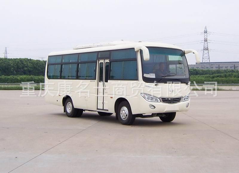 揚(yáng)子江客車(chē)WG6750CQL的圖片3