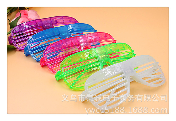 百叶窗眼镜全图