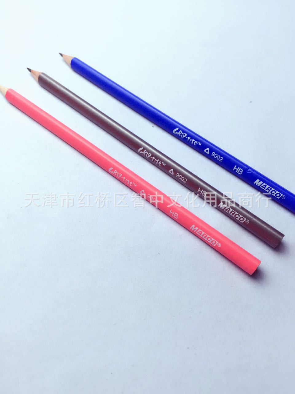 马可木头铅笔9002-hb 优质铅芯不易折断 安全无铅毒 三角形笔杆