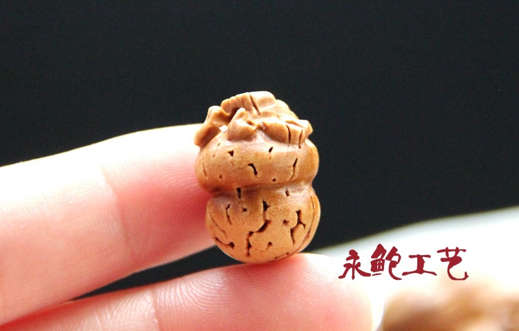 桃核雕刻大葫芦工艺品 辟邪压惊编制手链配件批发 桃胡