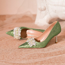 批發年新款水鑽尖頭細跟珍珠婚鞋女結婚伴娘鞋氣質通勤職業跟鞋女