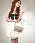 ��Ӧ�Ƶ�����Ʒ��Ĩ�����������ϰѲ���ˮ���޷Ĳ�