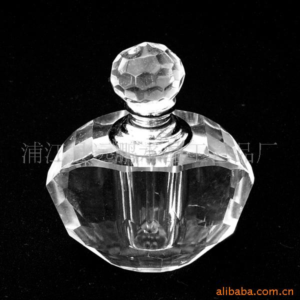 浦江远鹏水晶加工定制 人体香水瓶 汽车香水瓶