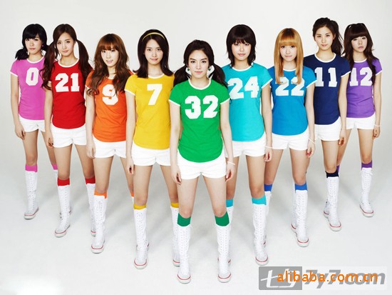 揭秘韩国最火爆美女组合《少女时代sos》的穿衣秘密(猎卡奴牛仔加盟)