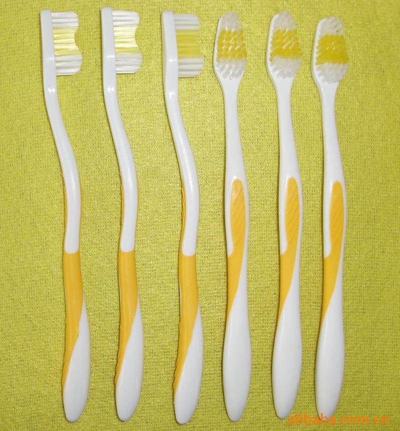 供应/批发-酒店/宾馆/客房一次性旅游折叠牙刷/注胶牙刷/塑料牙刷