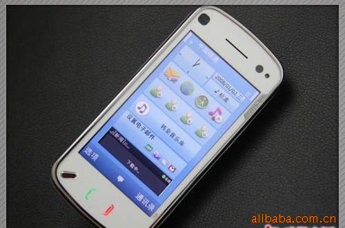 对焦,采用卡尔蔡司认证镜头;为了因应宽萤幕的改变,nokian97也支援16