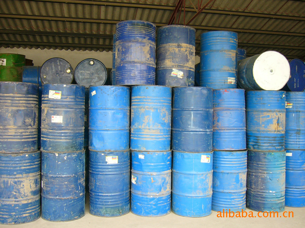 批发燕山石化优级苯酚桶装