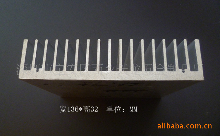 铝型材散热器