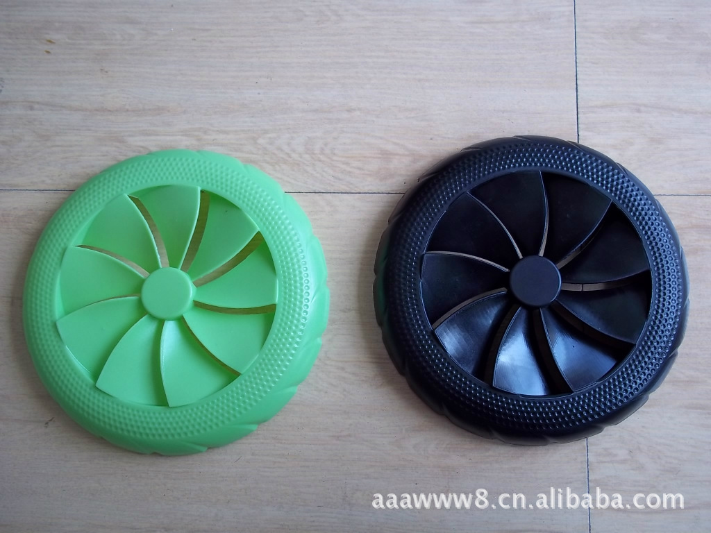 塑料飞盘 飞碟 抛郑玩具 宠物飞盘 旋转飞盘 齿轮飞盘