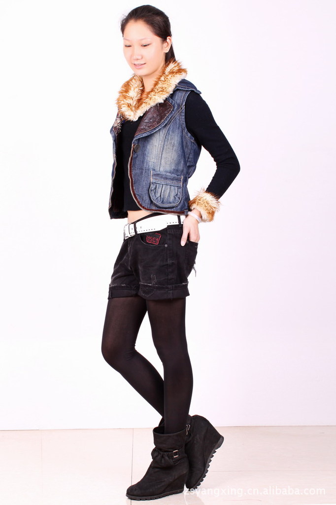 女装牛仔裤批发 厂家生产直销 新款韩版 高档纯棉牛仔四分裤m131