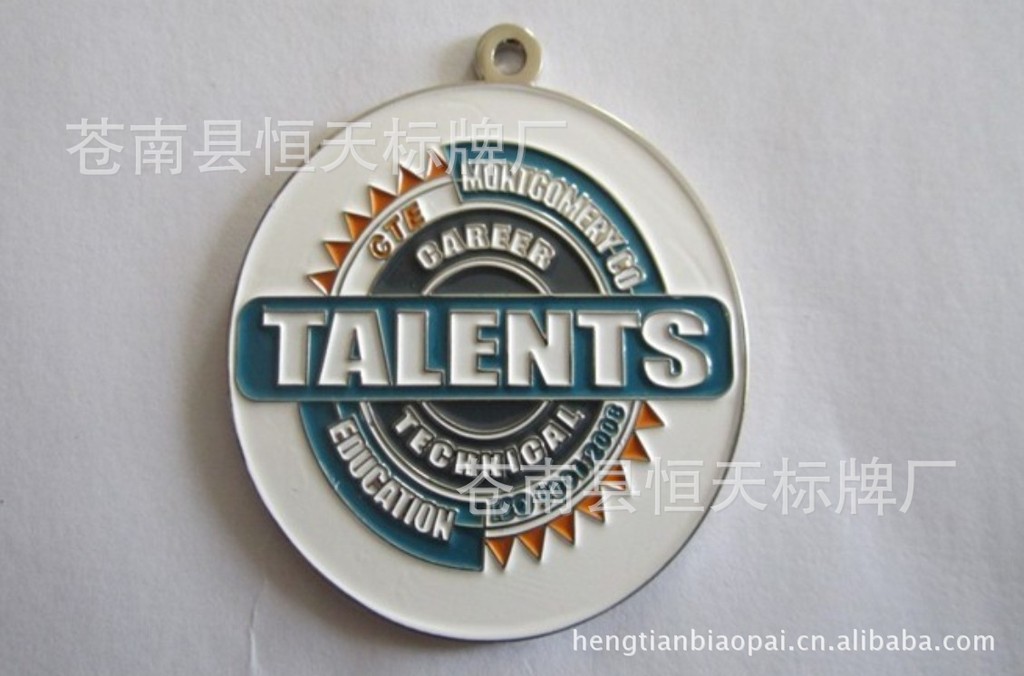 主营标牌,徽章,钥匙扣,公司位于中国浙江温州市温州市苍南县金乡镇.