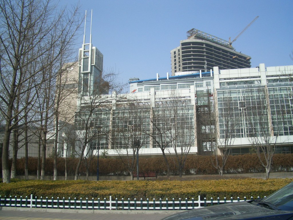 &nbsp;&nbsp;&nbsp;&nbsp;&nbsp;&nbsp; 位于兰州市区的《读者》大楼