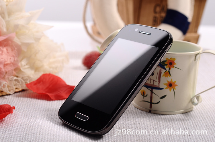 国产i930035寸双卡双待尼彩触屏尼采安卓智能手机i9220微信wifi