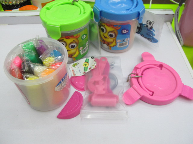 8102 儿童益智玩具 橡皮泥 彩泥 12色 盒装 厂家直销