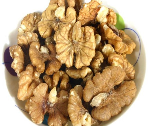 云南纸皮核桃仁小片22.7斤每箱批发供应食品批发供应