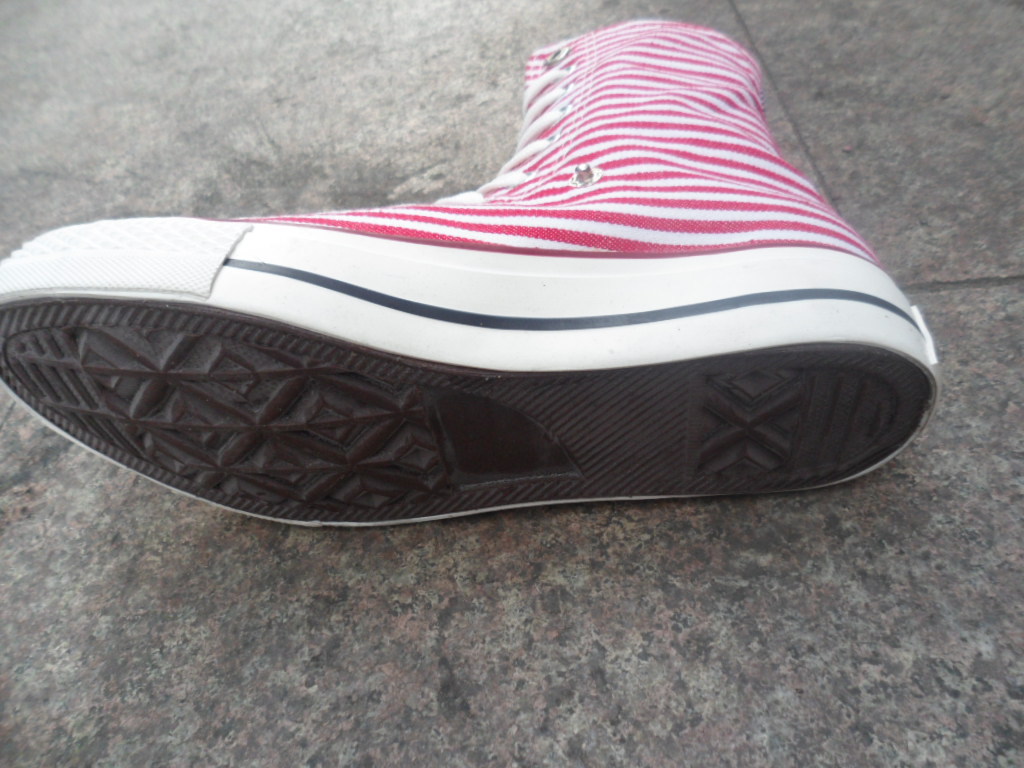 2012最新高邦三次硫化经典款人气女鞋