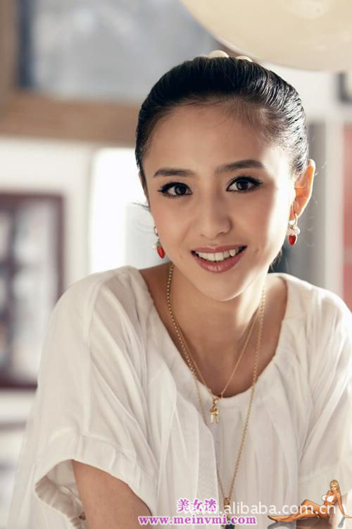 com 个人信息 中文名: 佟丽娅 别名: 丫丫 国籍: 中国 民族: 锡伯族