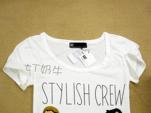2012夏季日系 sly 白色t恤 圆领涂鸦时尚女装百搭 十三行一件代发