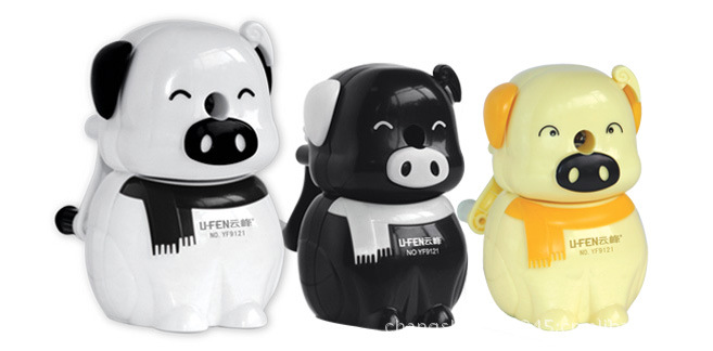 厂家直销宁波云峰yf9121黑白猪手摇卡通削笔器 韩国文具