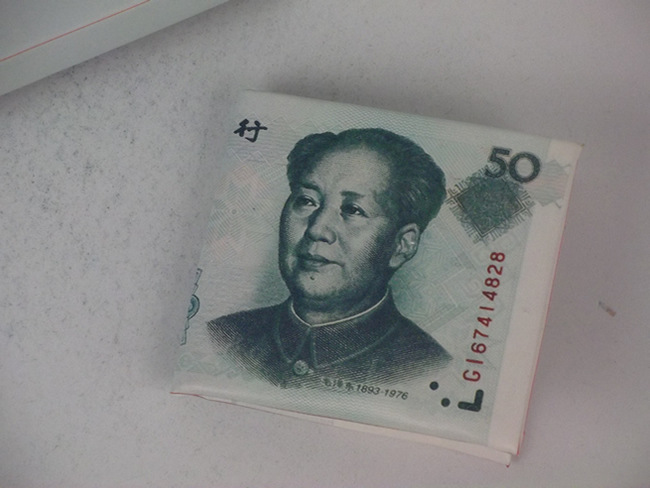 厂家批发短款两折人民币新旧版钱币纯手工个性创意钱包 pu皮