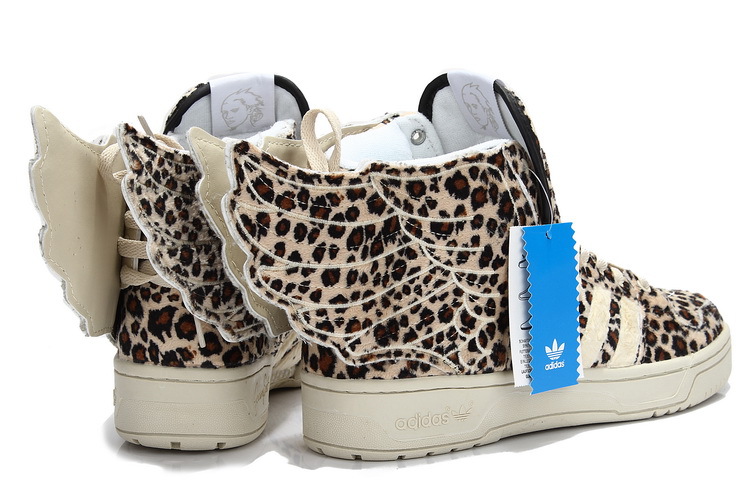 服装鞋帽箱包,钟表眼镜 鞋 运动鞋 范冰冰代言潮流鞋天使之翼热卖中 !