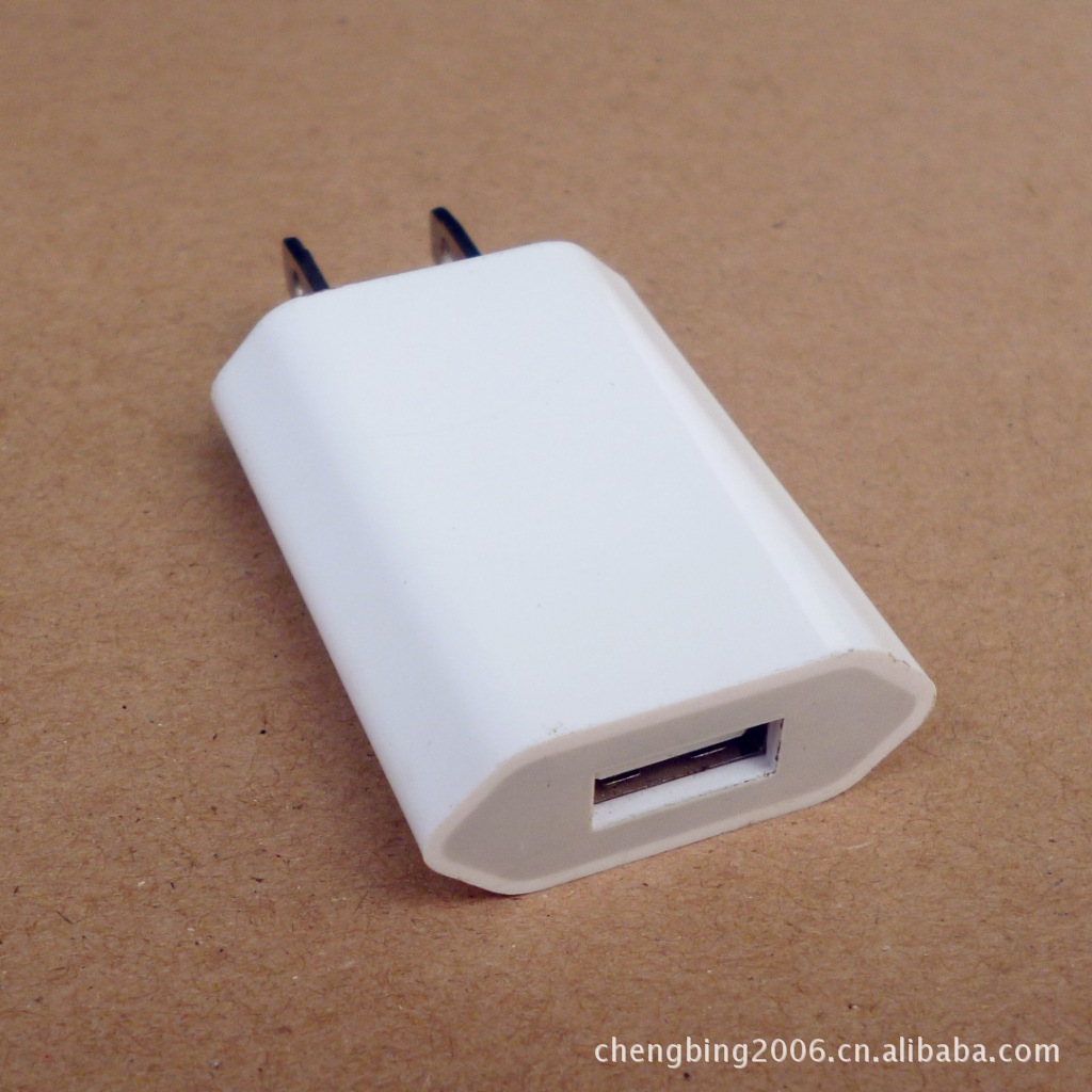 iphine4充电器 5v1a ipad充电器 充电器 质量保证厂家直供