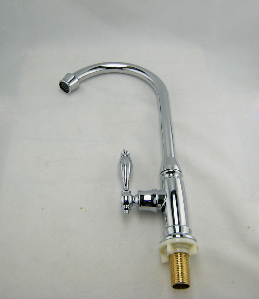 单冷厨房水龙头双环造型镀铬水龙头