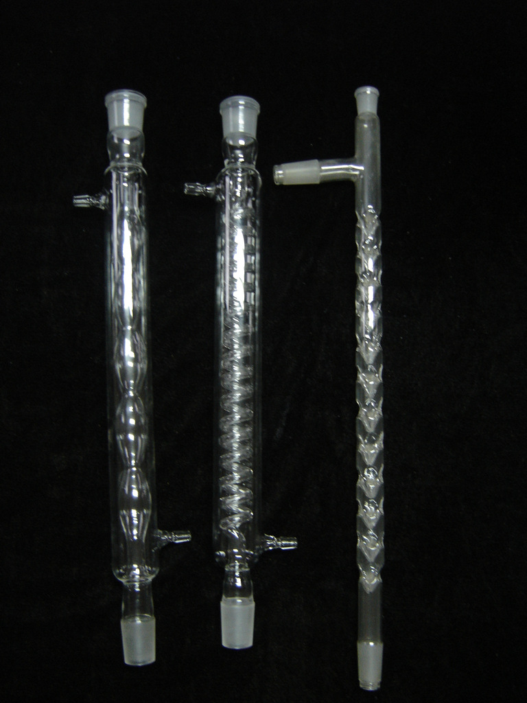 直销蛇形冷凝管长期供应各种规格冷凝管蛇形冷凝管