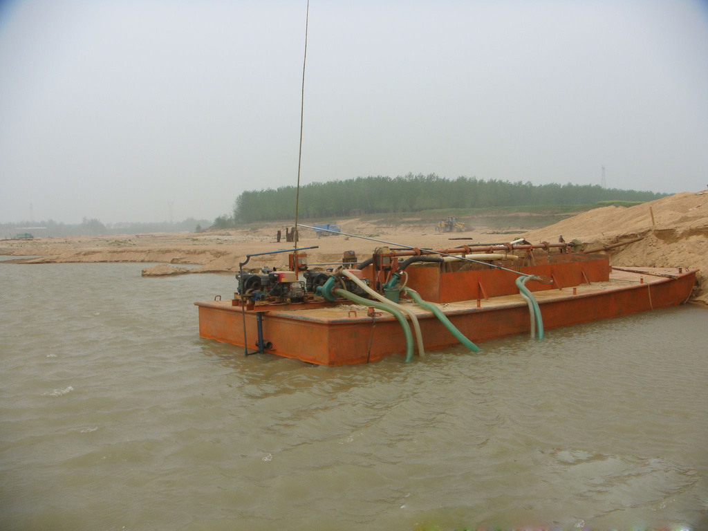 河道下挖抽沙船 抽沙采砂挖沙设备 清淤挖沙船 小熊挖沙船厂家