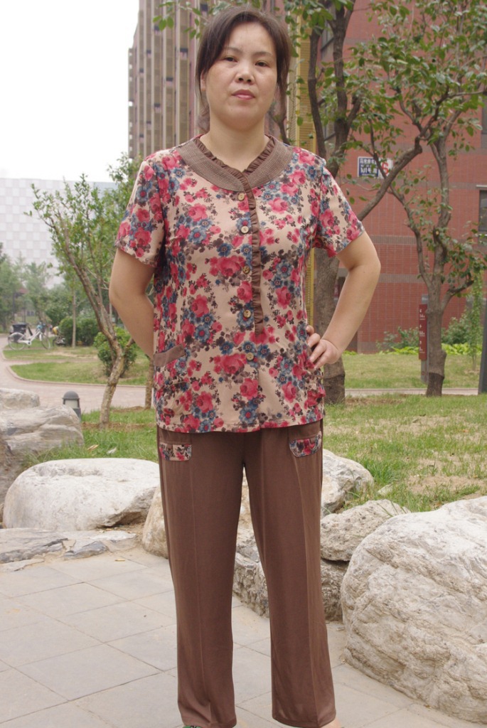 开衫妈妈套装 2012新款时尚外套 大妈休闲显年轻大衣批发