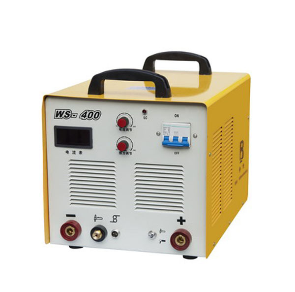 本公司承诺;凡本公司出产的铜芯焊机,100%铜芯制造,假一赔十