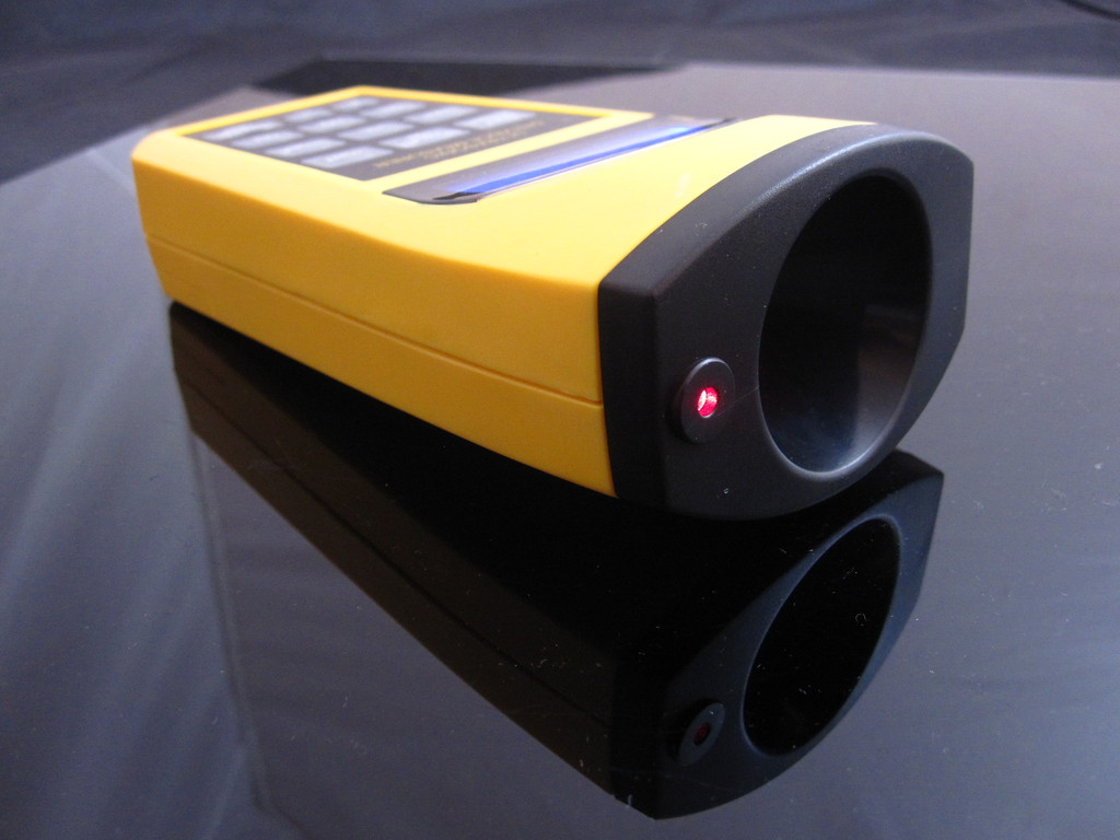 镭射多功能超声波测距仪,距离测量仪器