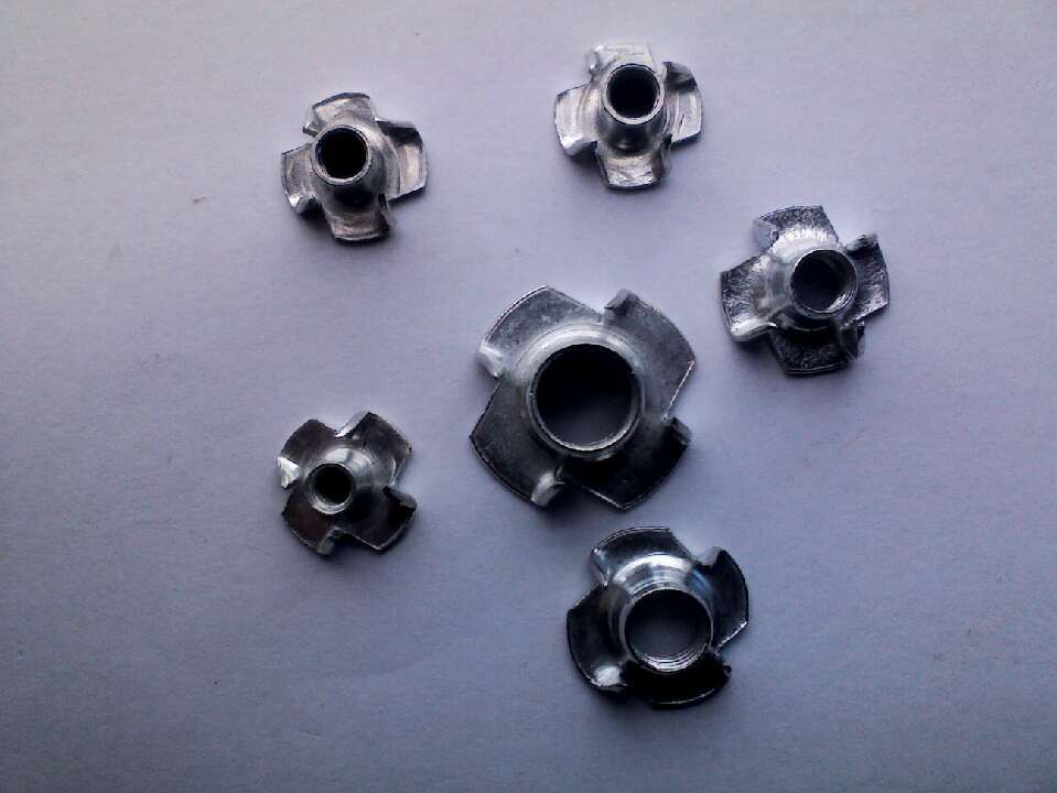 四爪螺母地爪螺母m6